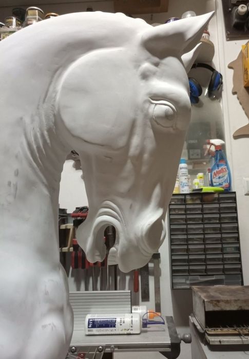 Кон от дърво люлеещ се