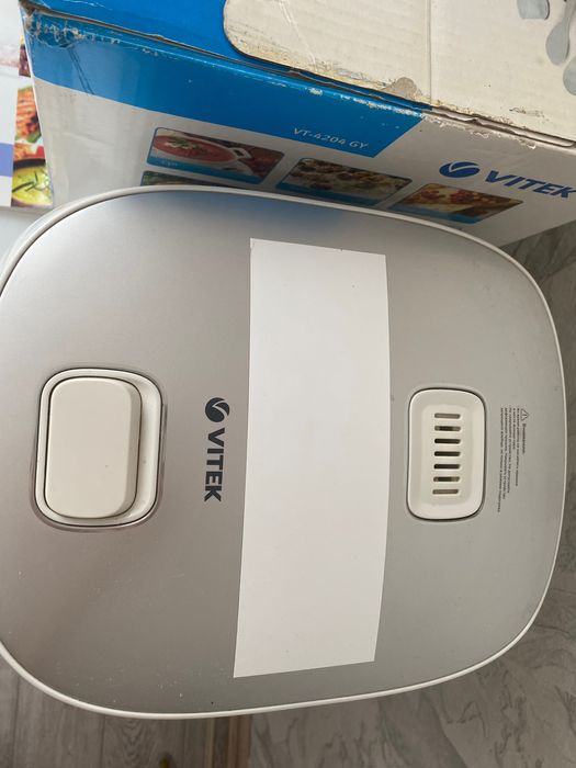 Продам мультиварку в норм состоянии