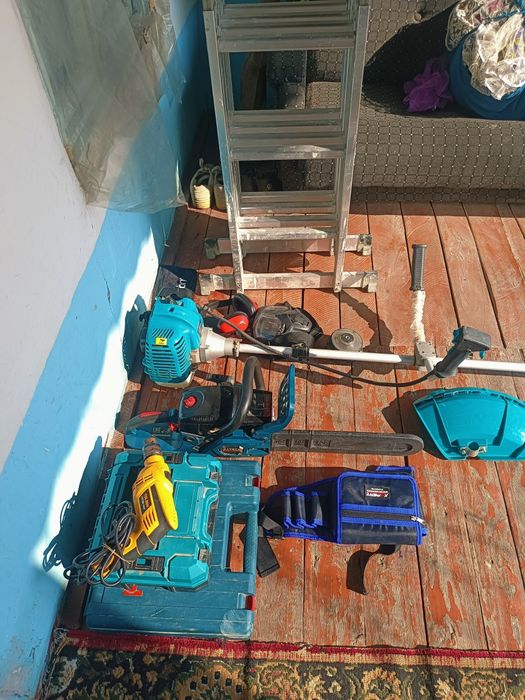 Продаются инструменты