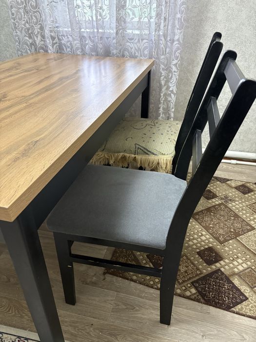 Кухонный стол + 6 стульев