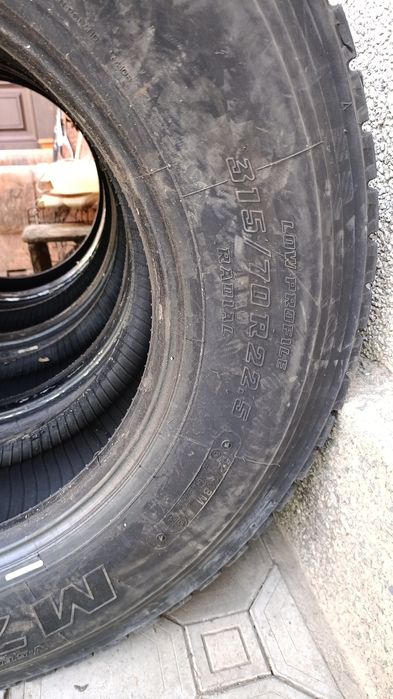 Продам шины 315/70