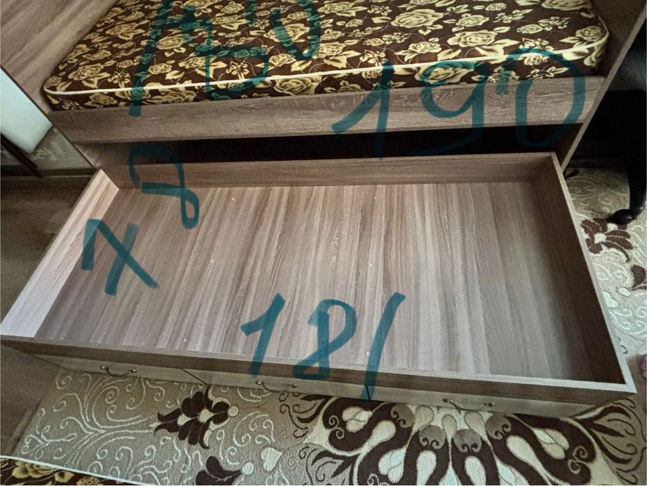 Кровать подростковая