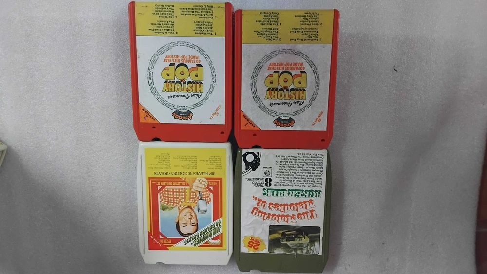8 track cartridge / 8 пистови касети