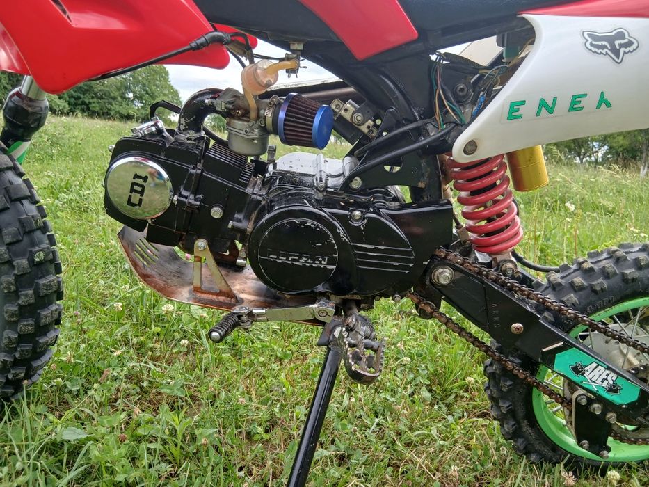 Vând cross 125cc (nu kxd,jrh,ultra,loncin)