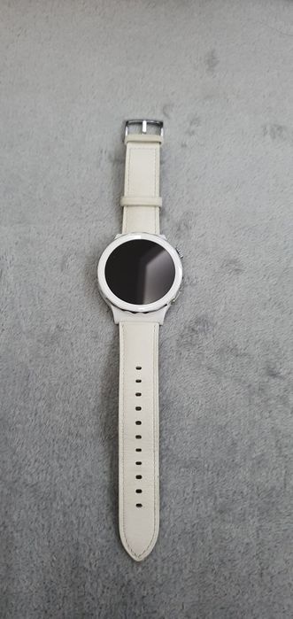 Смарт-часы Huawei GT3 Pro