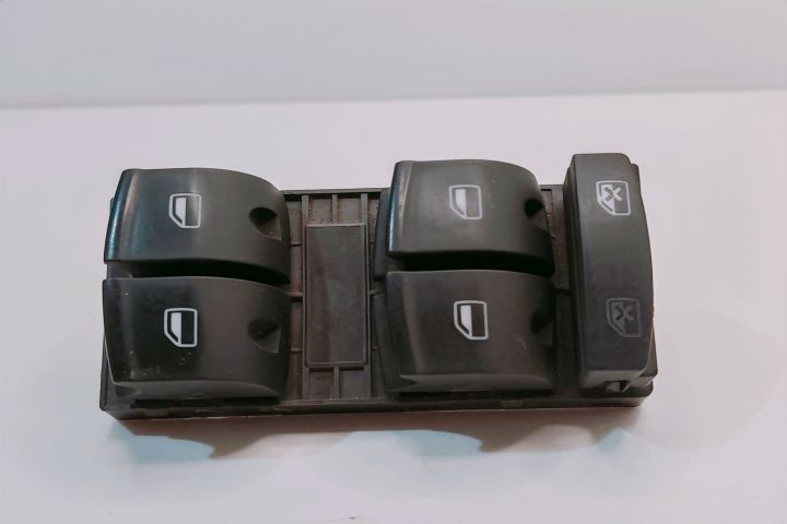 Panou Butoane Geamuri  4F0959851F Audi A3 8P/8PA (facelift) seria