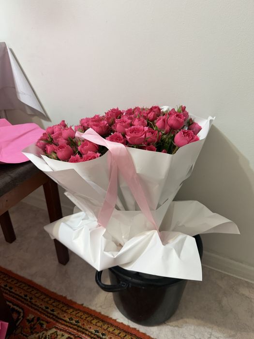 Букет кустовых роз