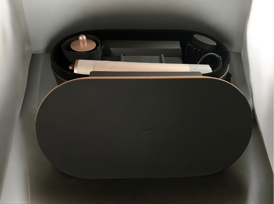 Dyson Airwrap i.d. Straight + Wavy Amber Silk – нов, неразопакован