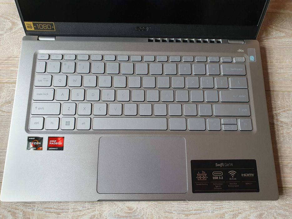 Acer Swift Go 14 Ryzen 7 7730U