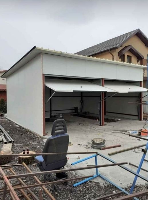Vindem garaje din structura metalica