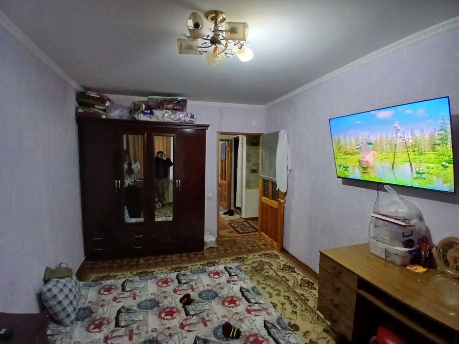 Срочно 2 хонали квартира сотилади!!!