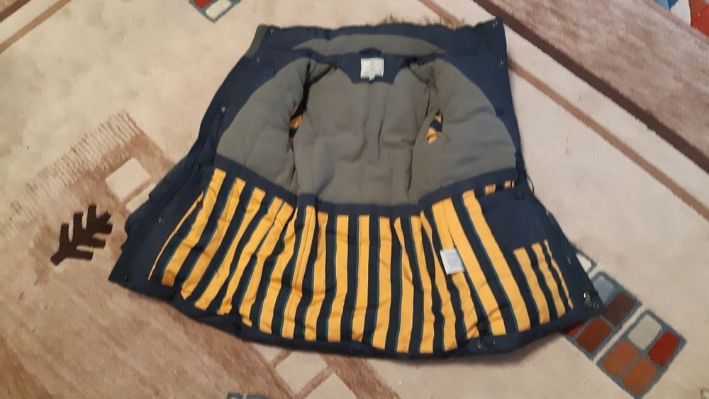 Зимняя куртка 140 см