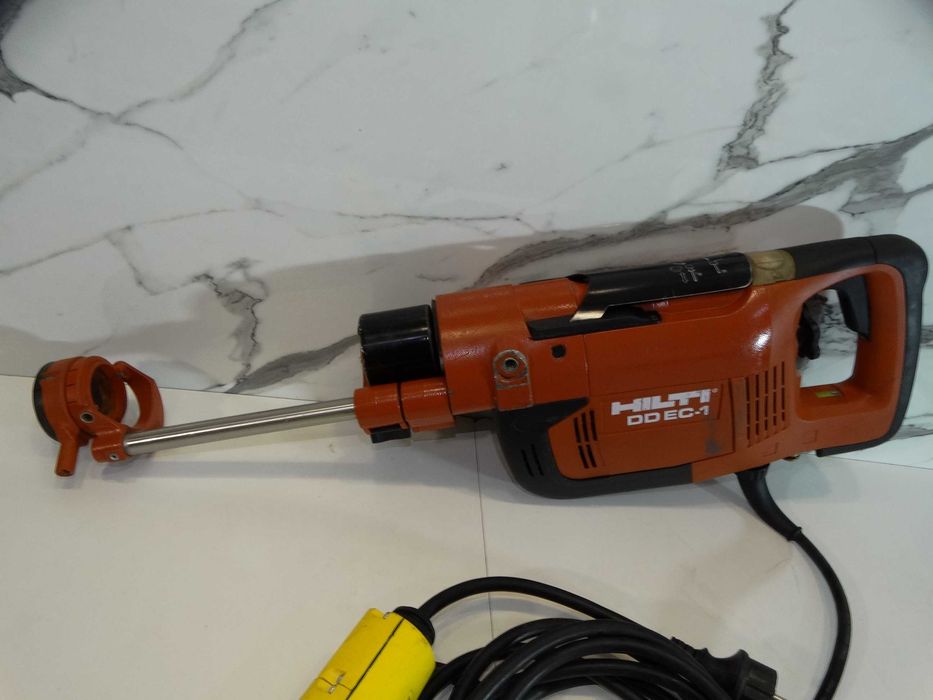 Hilti DD EC 1 - Диамантено пробивна машина