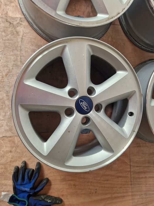 Jante aliaj originale Ford Focus  5x108 r16