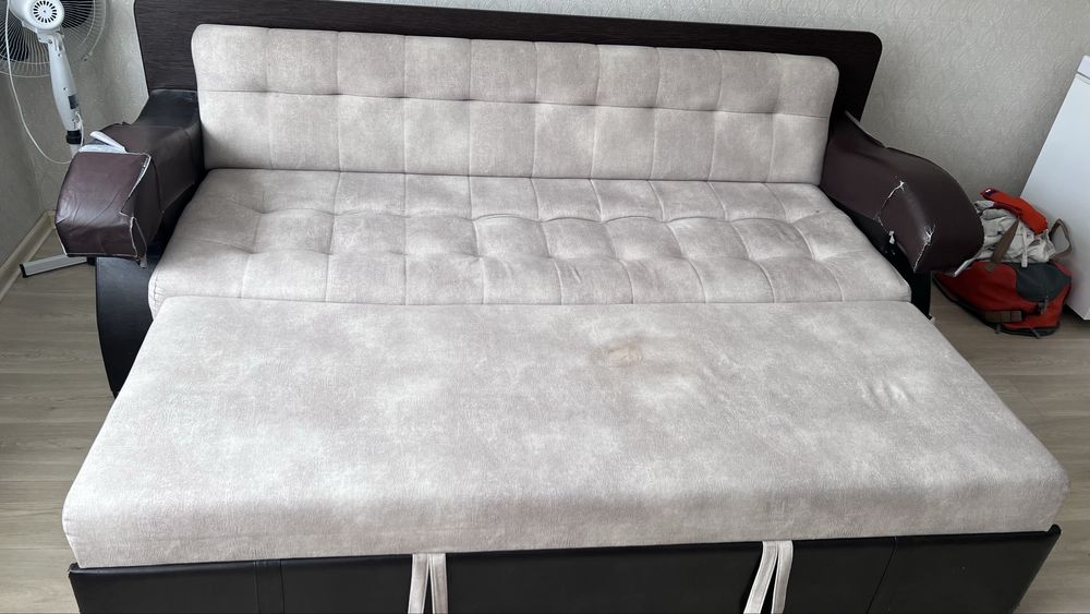 Продам диван трансформер