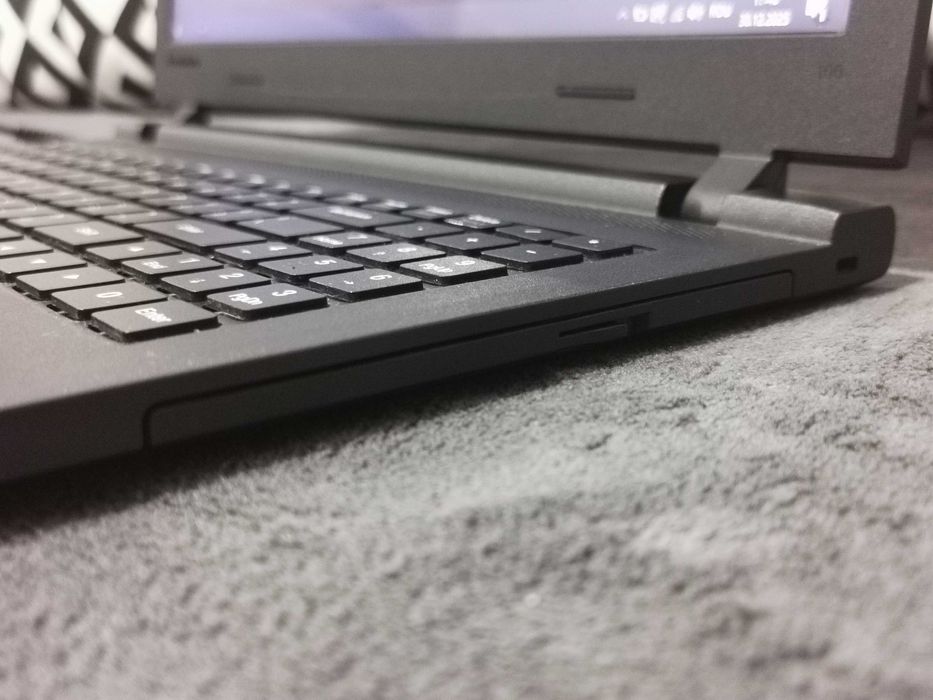 Laptop Lenovo Slim