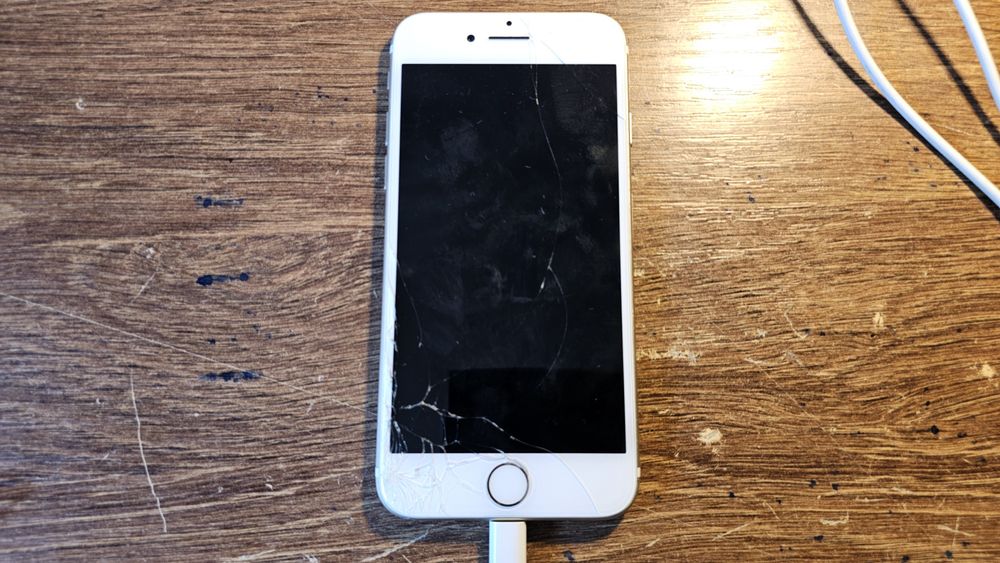 iPhone 7 silver 32Gb