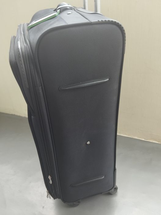 Куфар Grandi от текстил в гаранция