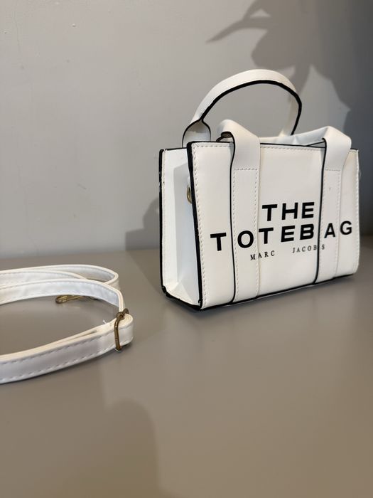 The tote bag Marc Jacobs