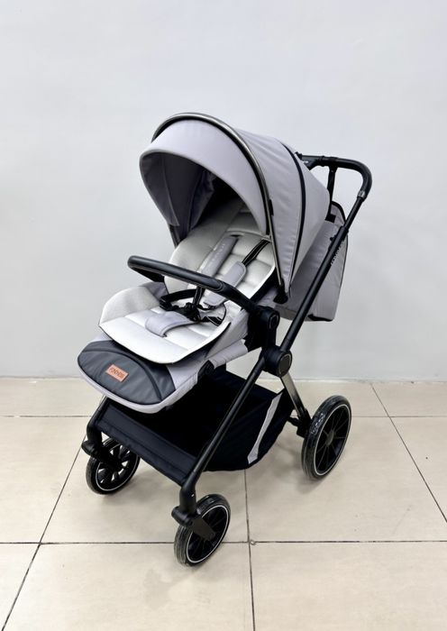 Продаётся коляска 2 в 1 оригинал Fondness