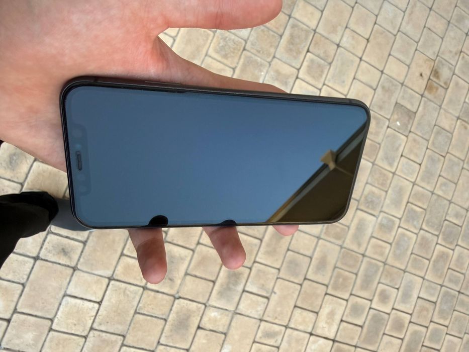 iPhone 11 64 GB tiniq