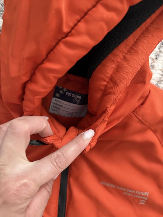 Продам теплую осеннюю курточку для мальчика