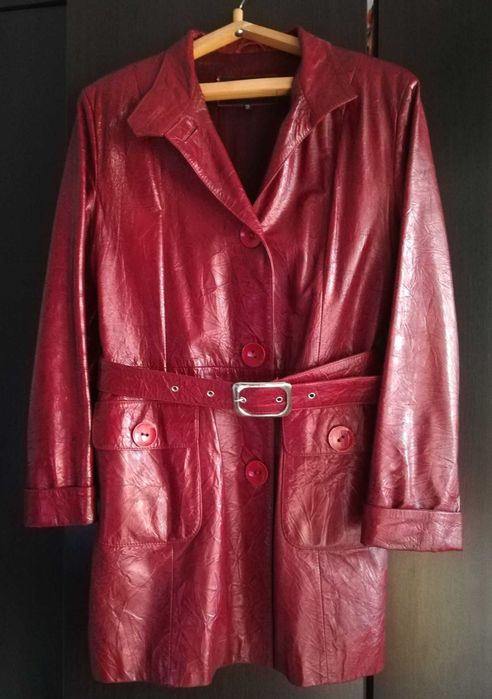 Продам кожаный плащ
