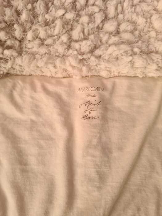 Бежово палто Marccain  размер С