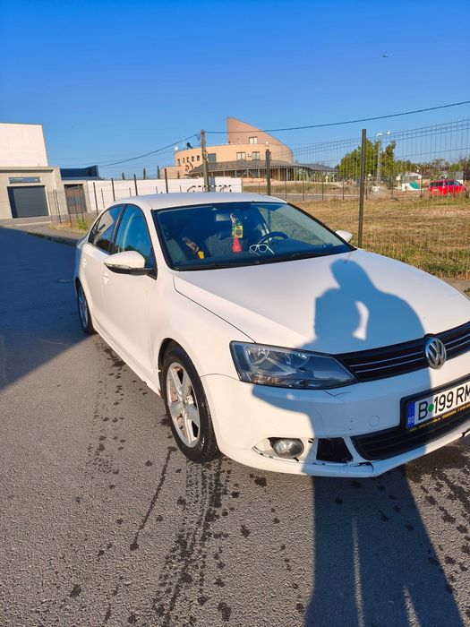 VOLKSWAGEN Jetta 2012 — imagine 2