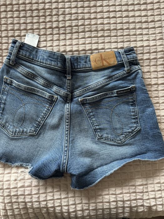 Къси дънкови панталони