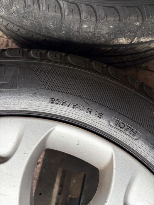 Джанти с гуми за бмв х5 е70 19 цола