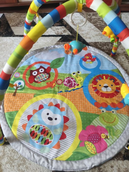 Коврик для малыша от 3 месяцев