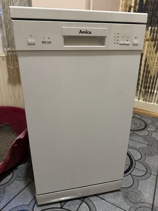 Vand masina spalat vase noua