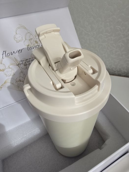 Термокружка 0.5л с ремешком