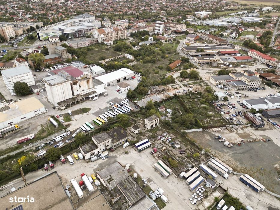 Clădiri industriale cu teren 6820mp - Mai multe