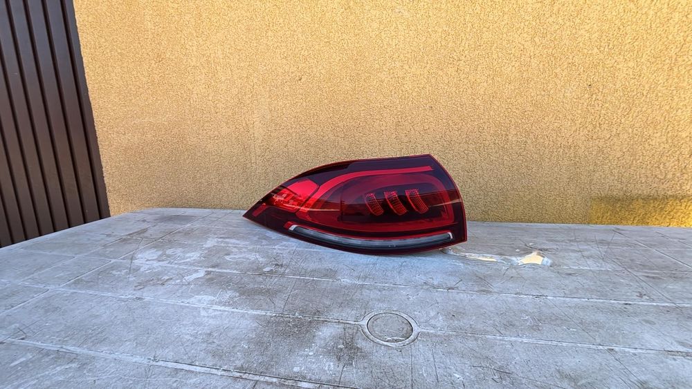 Stop stanga Mercedes Gle w167