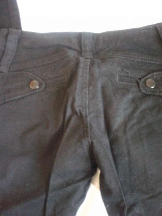 Pantaloni culoare negru intens Noi