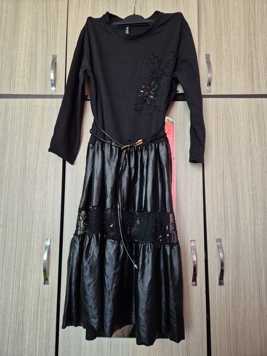 Rochie deosebita pt ocazie