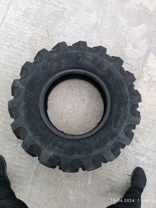 Автошина 12.5/80-18
