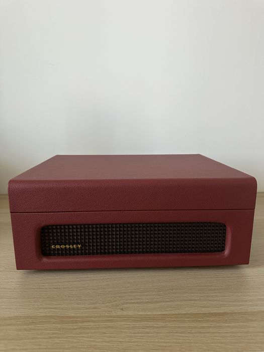 Грамофон куфар Crosley чисто нов