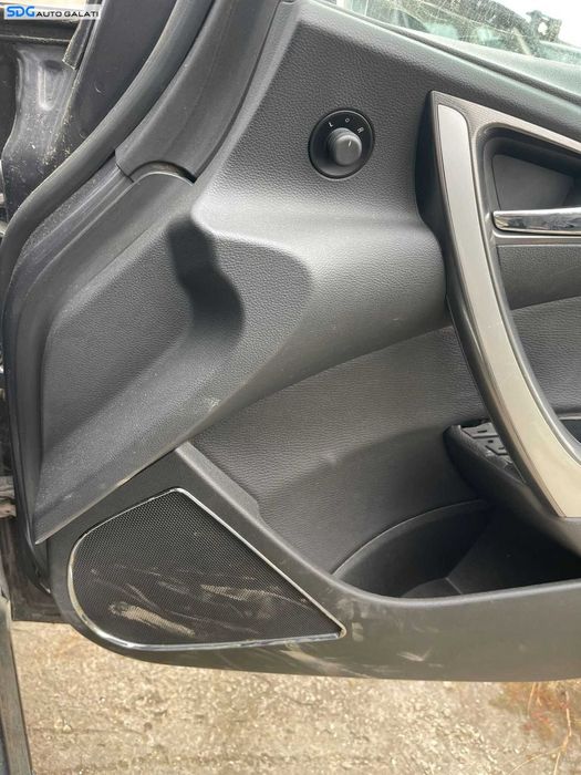 Panou Fata Interioara Piele Usa Portiera Dreapta Fata Opel Astra J 2009 - 2015