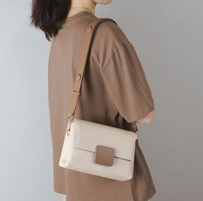 Кроссбоди женская