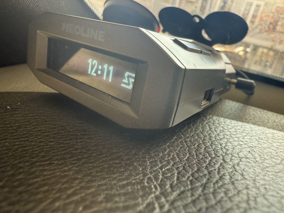 Neoline Antiradar 7700s sotiladi.