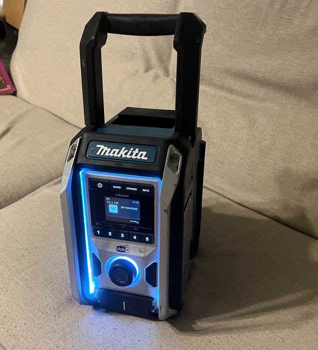 Radio Makita DMR115 DAB+ Bluetooth IP65 18V FM USB AUX