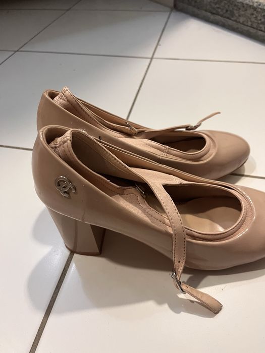 Туфли розово бежевые