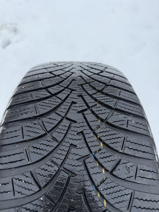 Cauciucuri iarna 205 55 R16 Goodyear