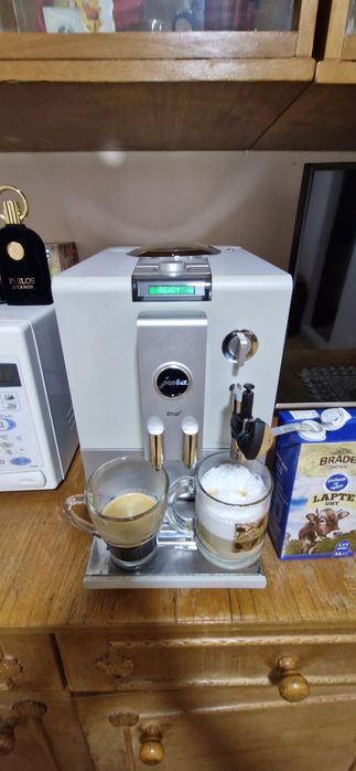 Espressor automat cafea Jura ena 3 cappuccino