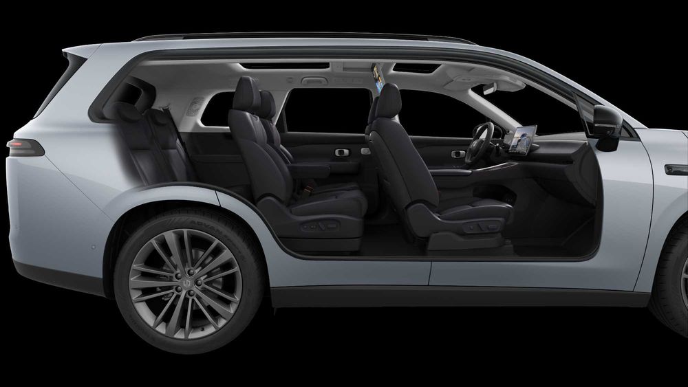 Leapmotor C16 FULL Hybrid / Официальный дилер / Гарантия / Андижан