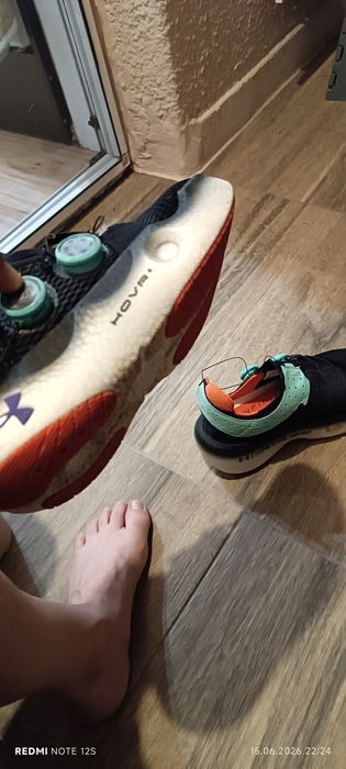 Маратонки under armour