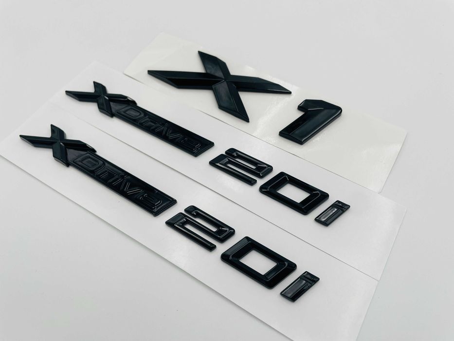 Set embleme compatibile BMW X1 x-drive 20i negru